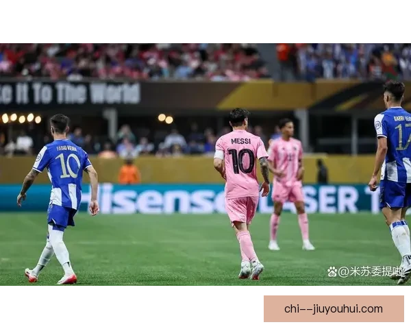 吉尔美职联常规赛精彩任意球精彩破门瞬间回顾